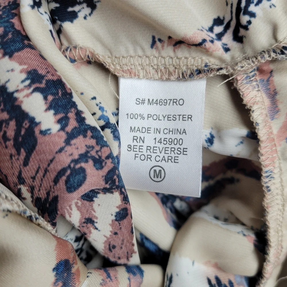 NWT Beautiful Faux Wrap Blouse - Picture 13 of 16